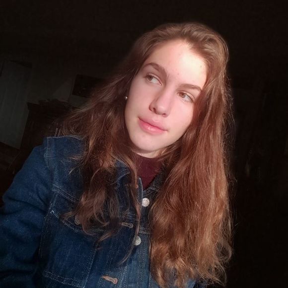 Meet your Posher, Kate - Picture 1 of 1